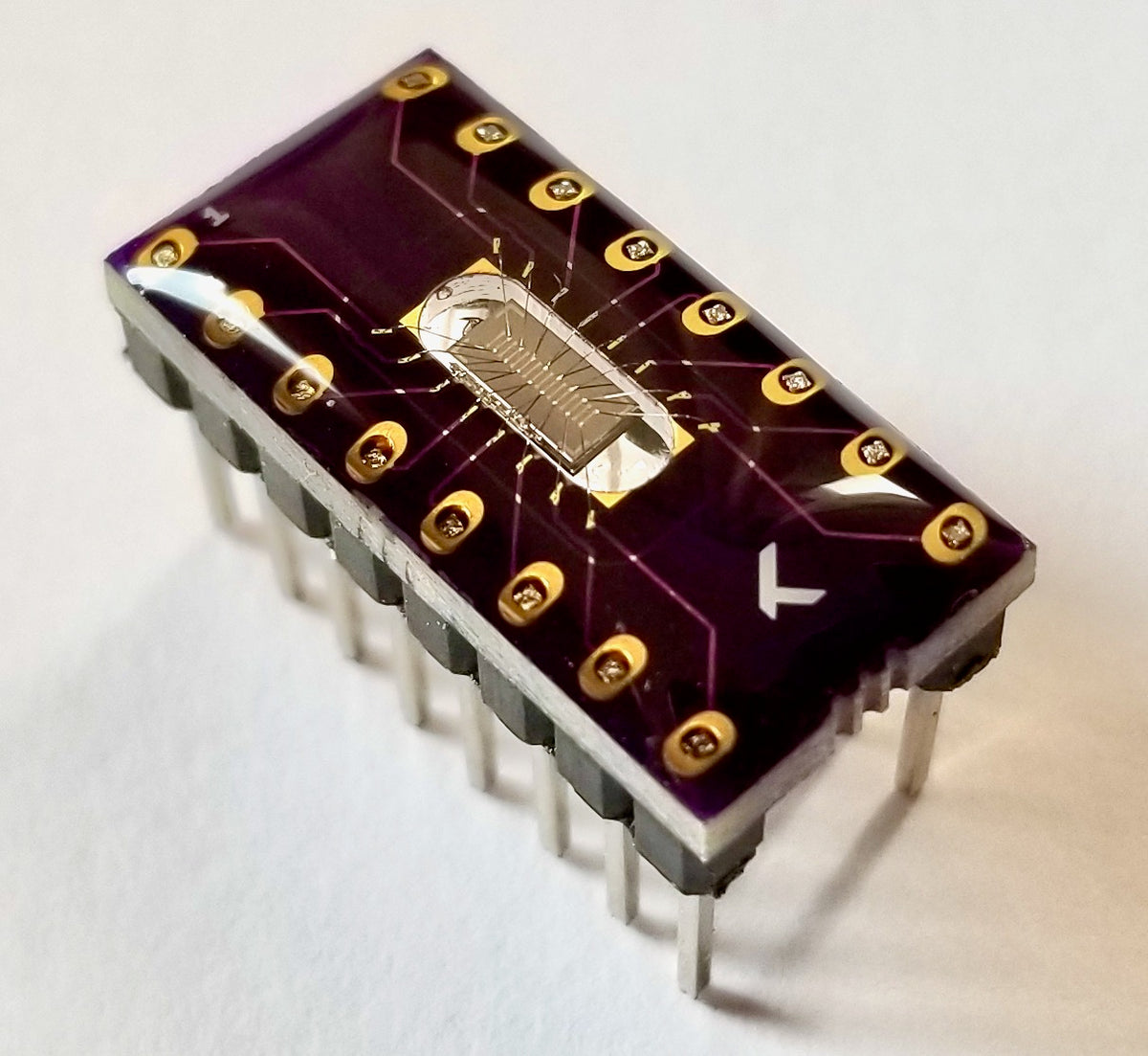 Knowm M+SDC Memristor 8 Discrete 16 DIP – Knowm Inc